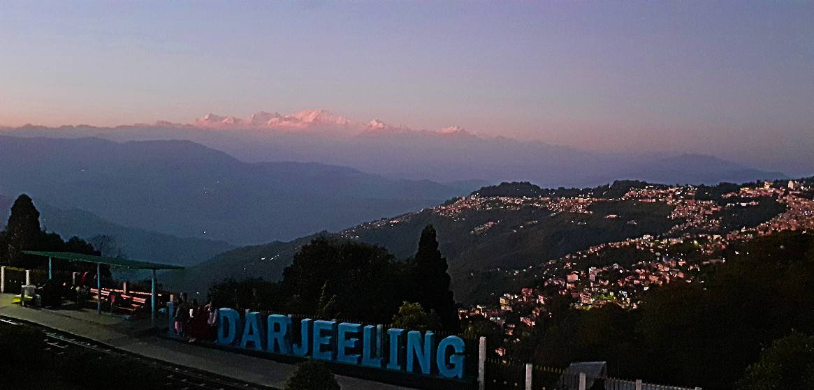 12 Things To Do In Darjeeling: Unforgettable Adventures Await!